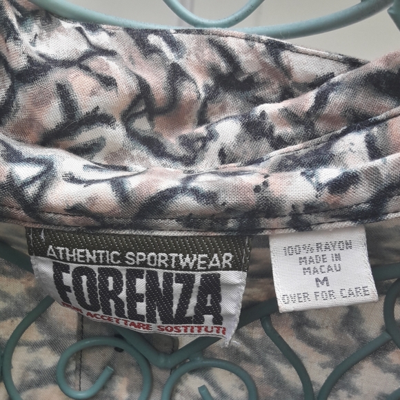 Vintage Shirt Wild Print Fabric Rayon Shoulder Pad - Picture 6 of 16